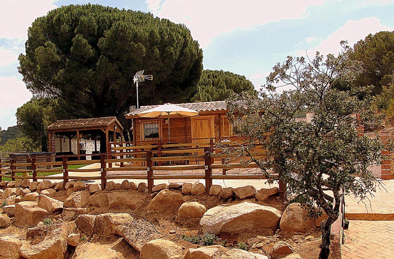 Del Incluye Acceso Piscina 2 Columnas Chalet *